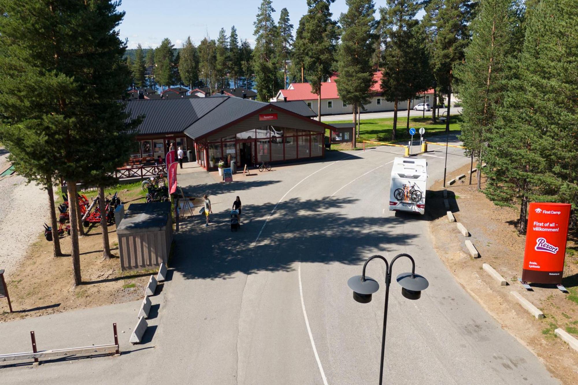 First Camp Ansia - Lycksele Hotel Kültér fotó